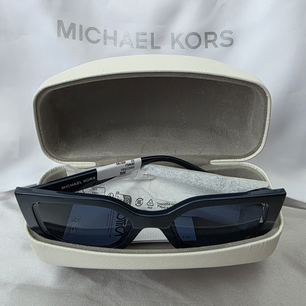 Michael Kors Navy Sunglasses With Case - Picture 7 of 8